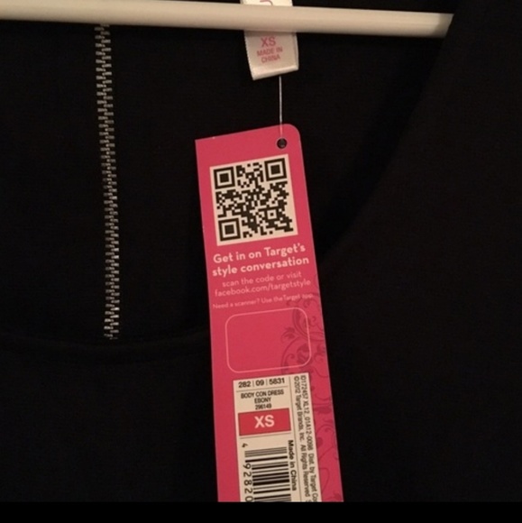 Target dress - Picture 3 of 3